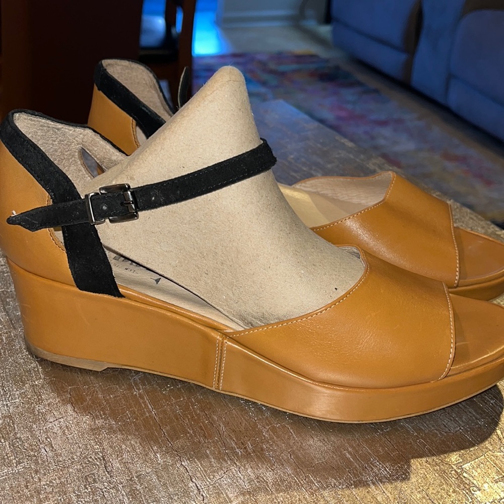 Fidji Tan and Black Ankle Wrap Platform Wedge Heel Sandals Size 42